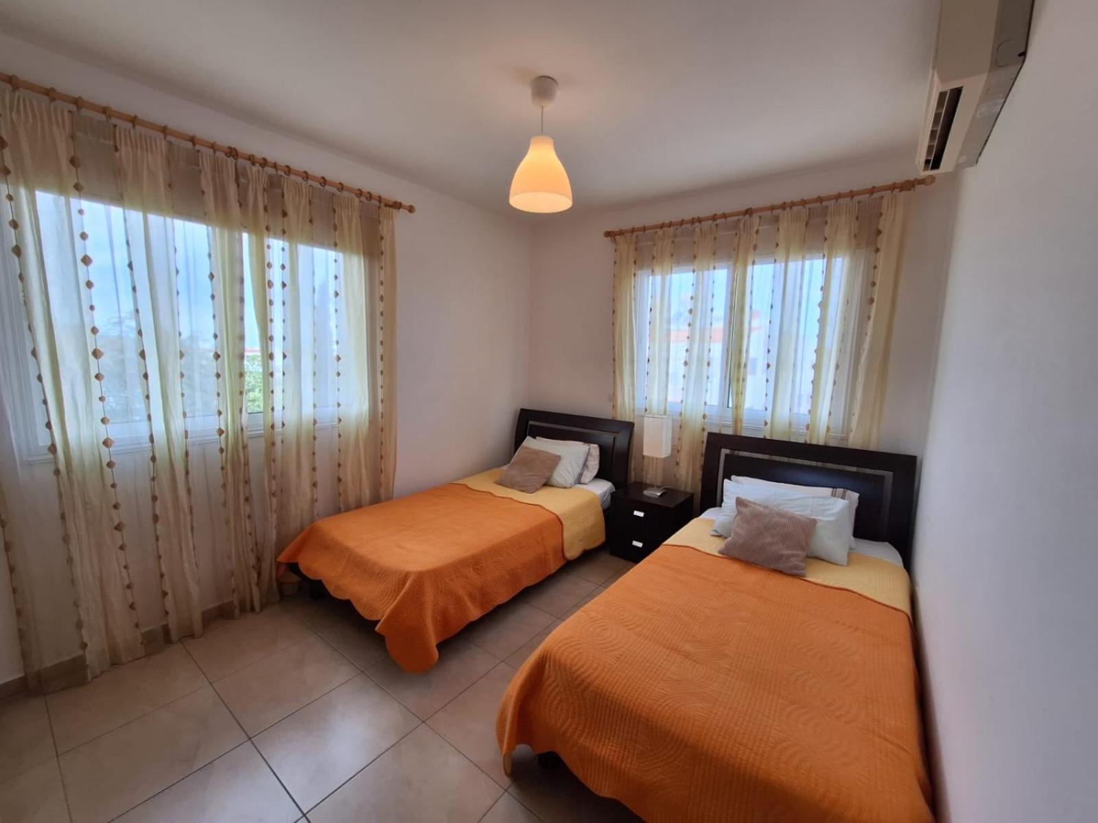Apartment Helena Paralimni Exterior photo